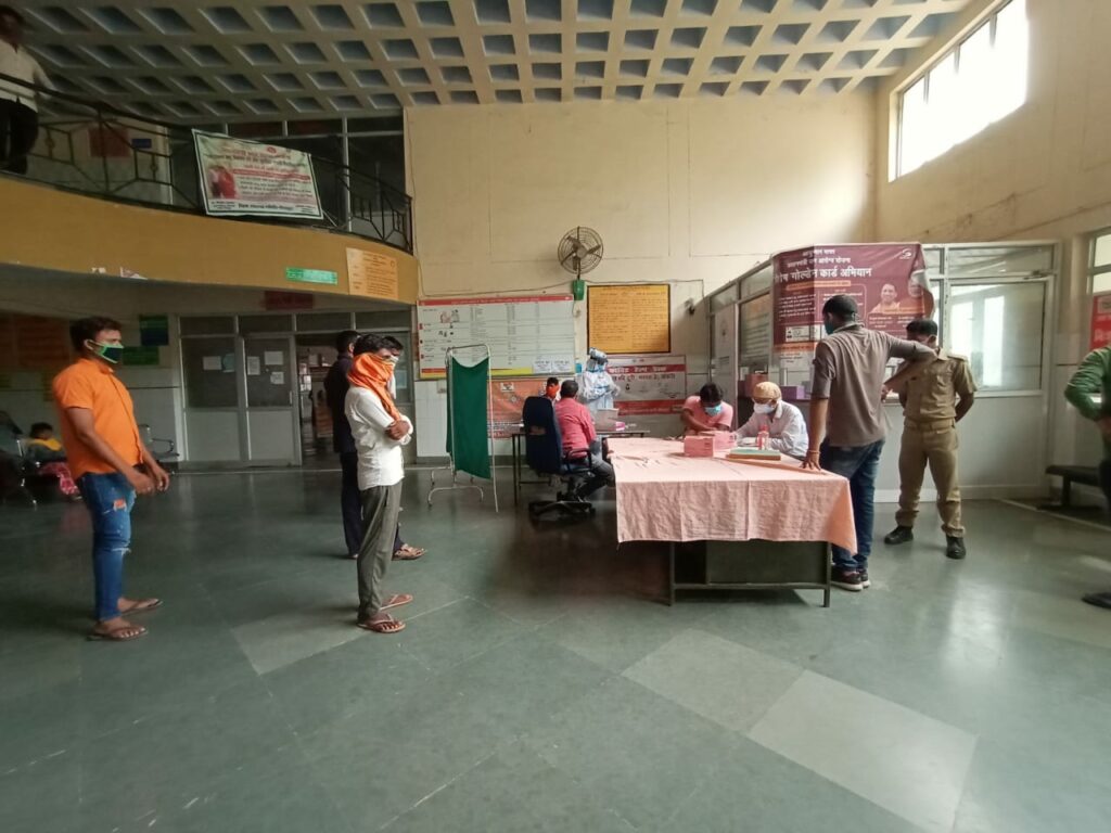 In Chitrakoot District Hospital, patients are craving every drop of water