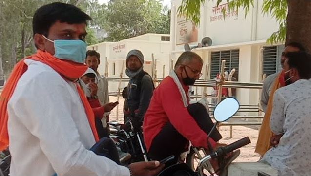 LIVE: पंचायती राज चुनाव के जोरो पर बीक रहे फार्म, 19 अप्रैल को फेज 2 चुनाव